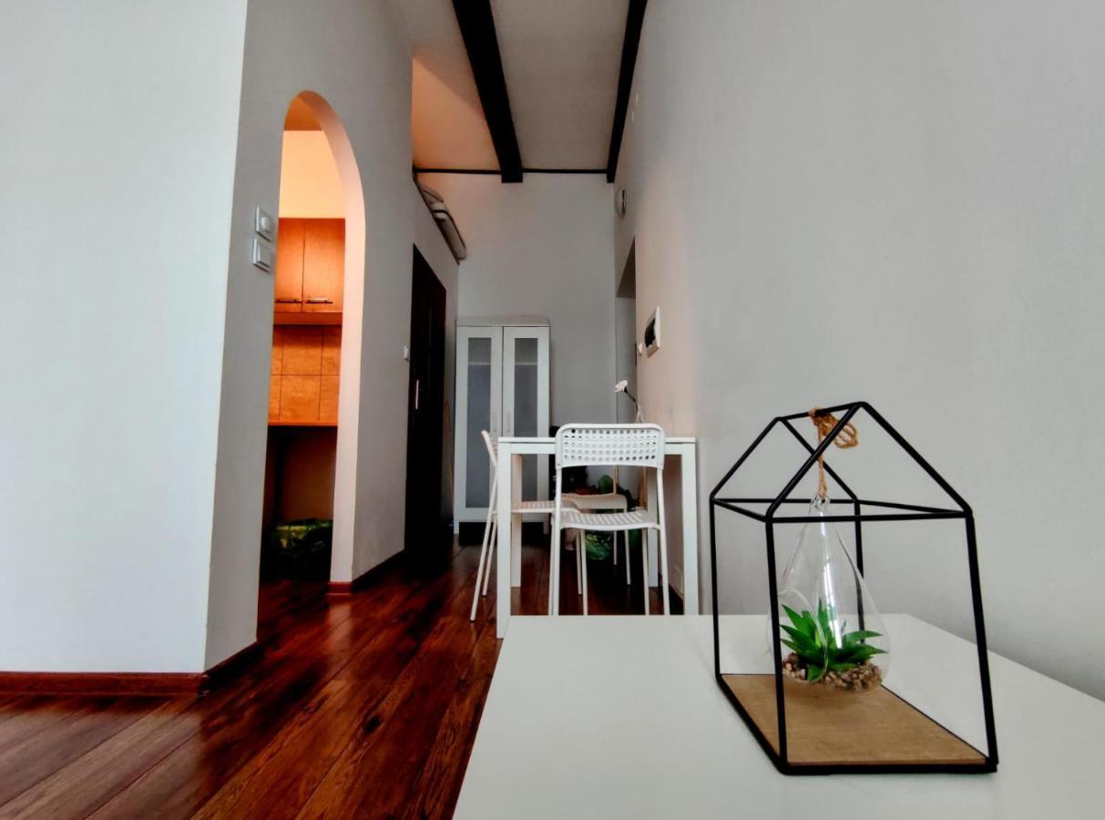 Apartment In The Heart Of Kazimierz Краков Экстерьер фото